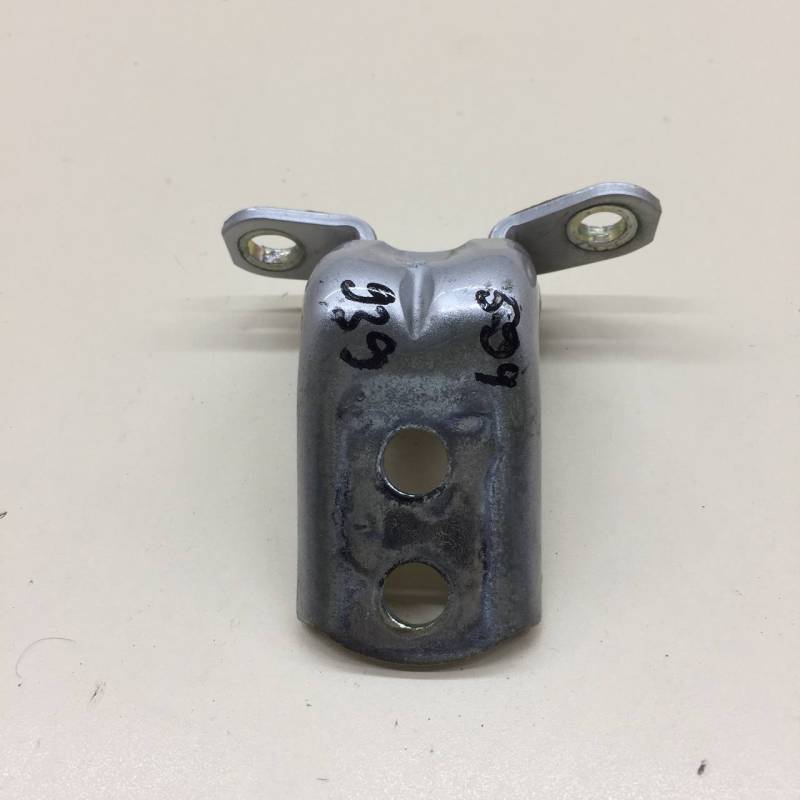 Петля двери задней правой нижняя Nissan Maxima (a36) 2015-2023