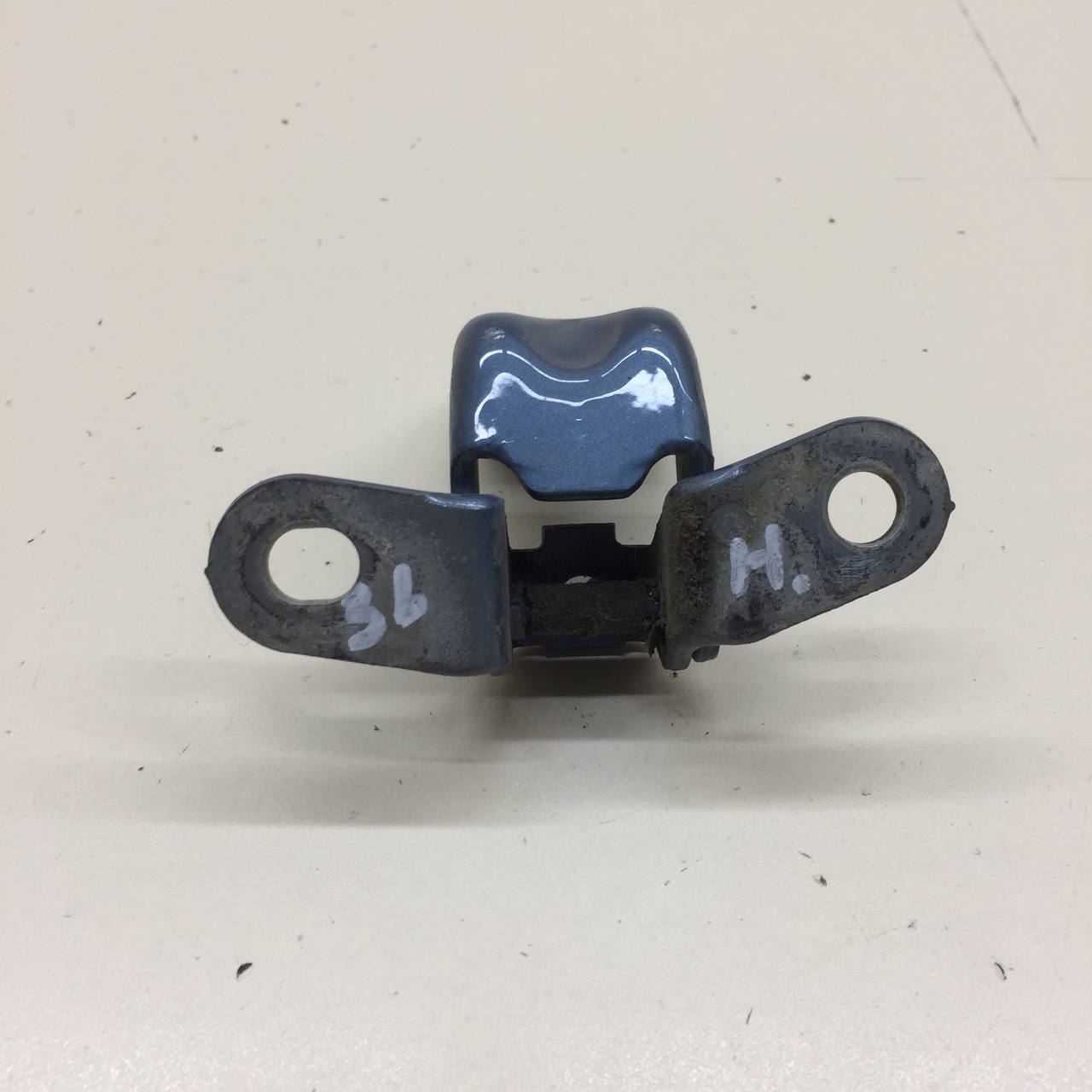 Петля двери задней левой нижняя Hyundai i30 (FD) 2007-2012