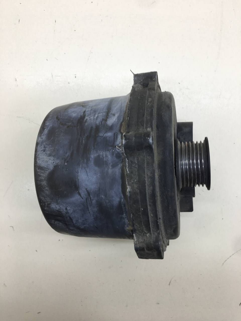 Генератор BMW X5 E53 2000-2007