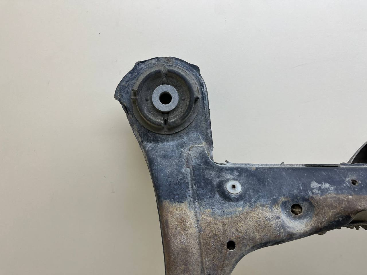 Балка подмоторная Lexus RX 300 (XU10) 1997-2003