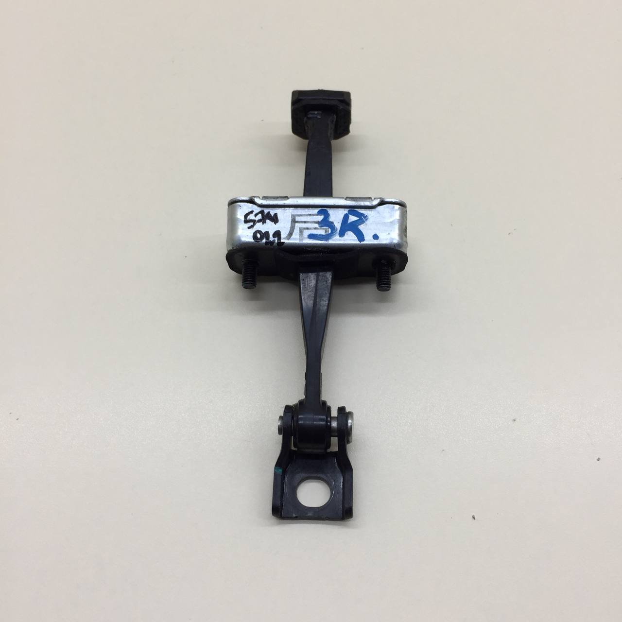 Ограничитель двери Jetour Dashing 2022>