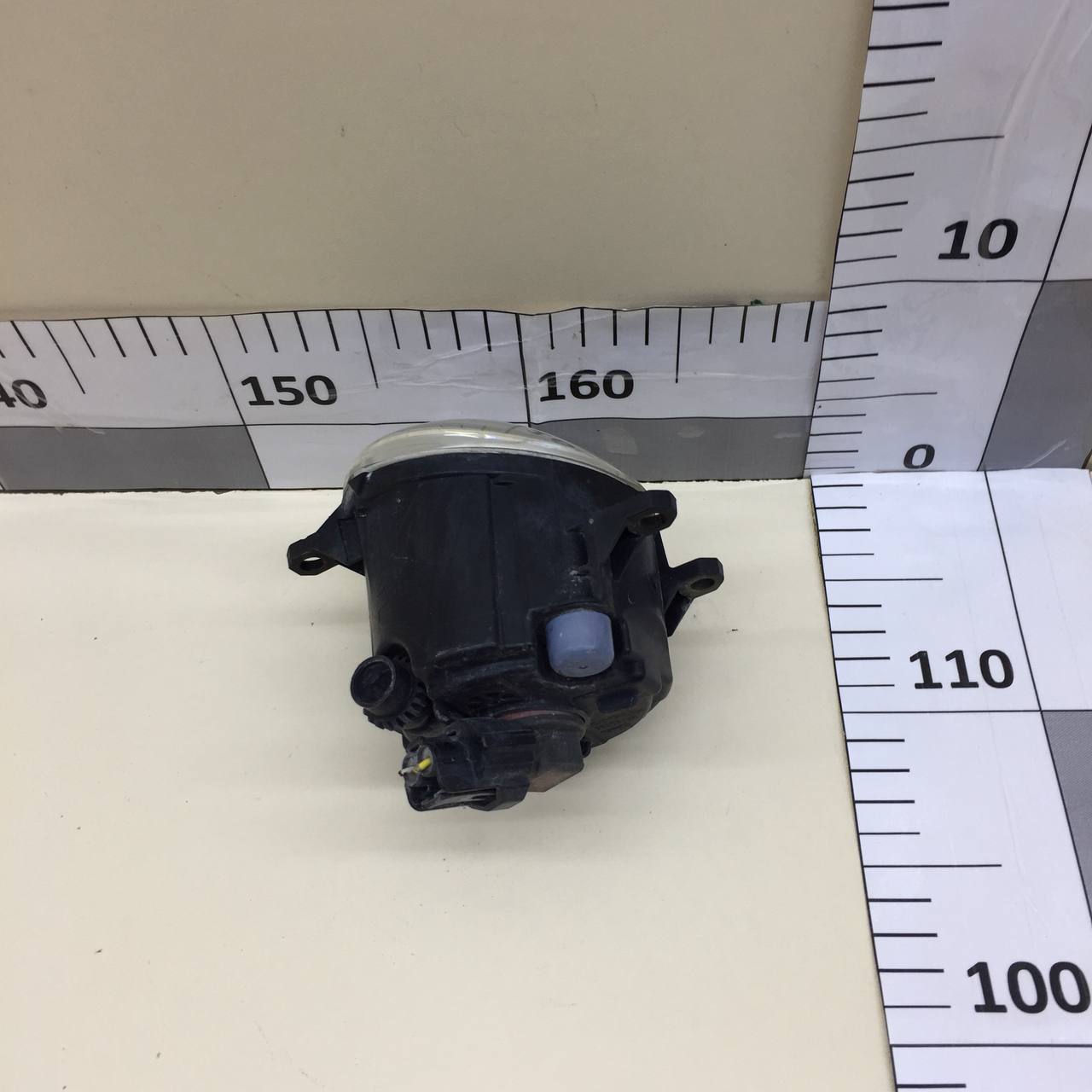 Фара противотуманная левая Toyota Rav 4 (A30) 2006-2013