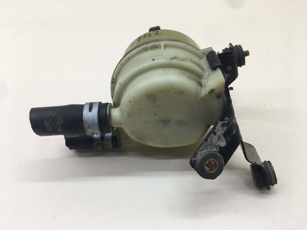 Бачок гидроусилителя Toyota Camry (XV30) 2001-2006