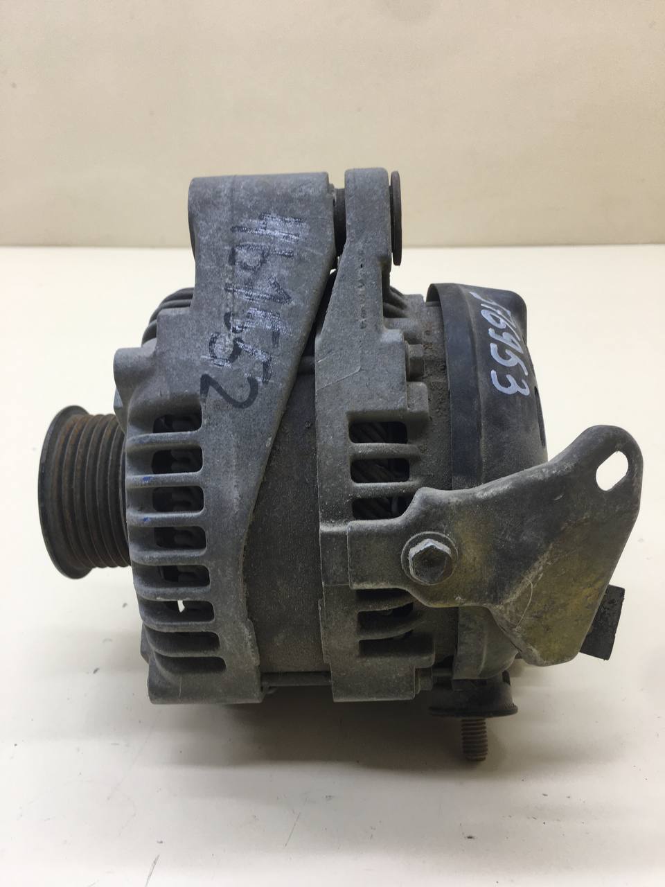 Генератор Lexus GS 300/400/430 (S190) 2005-2011