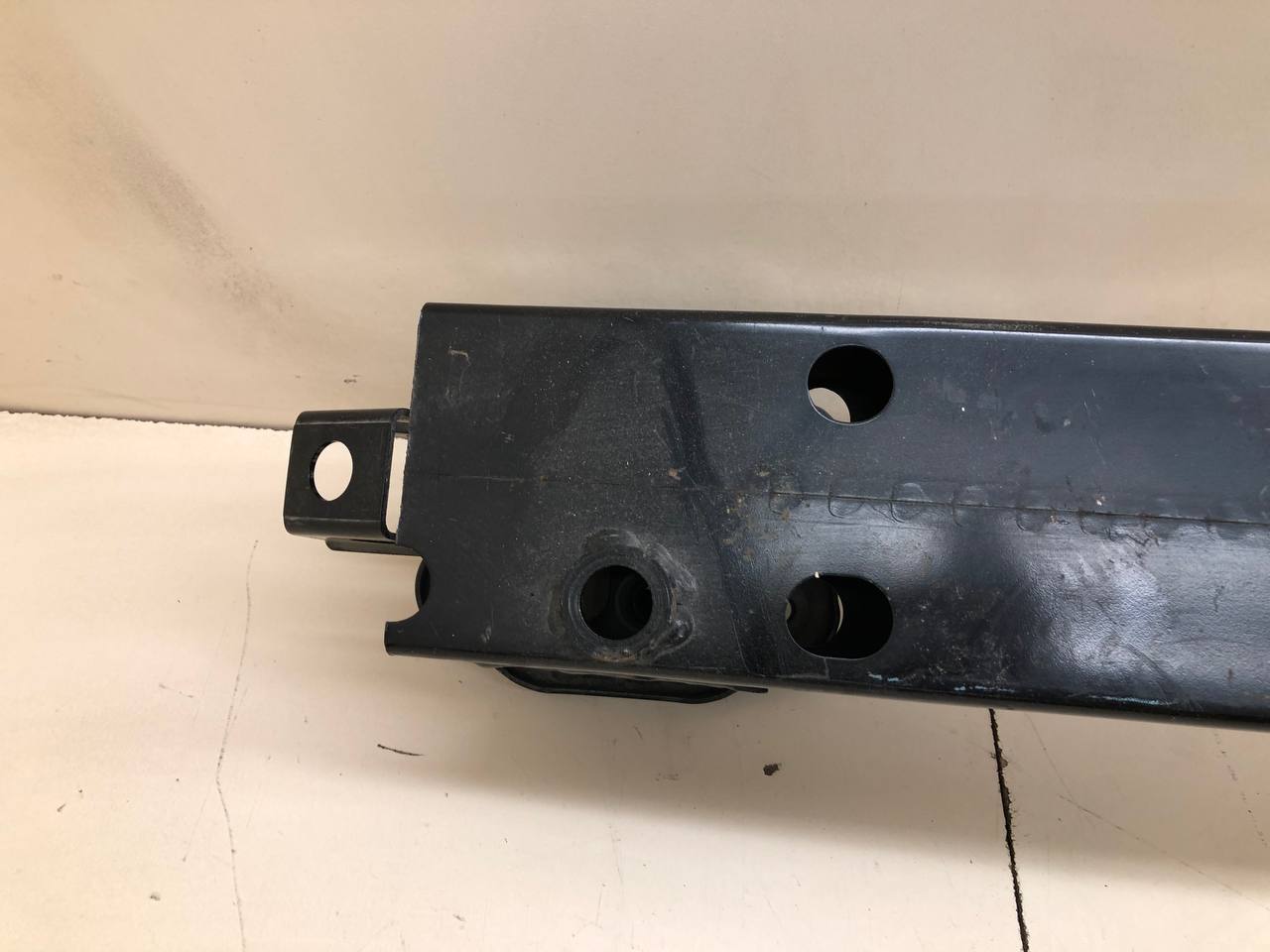 Усилитель заднего бампера Subaru B9 Tribeca (WX/W10) 2004-2008