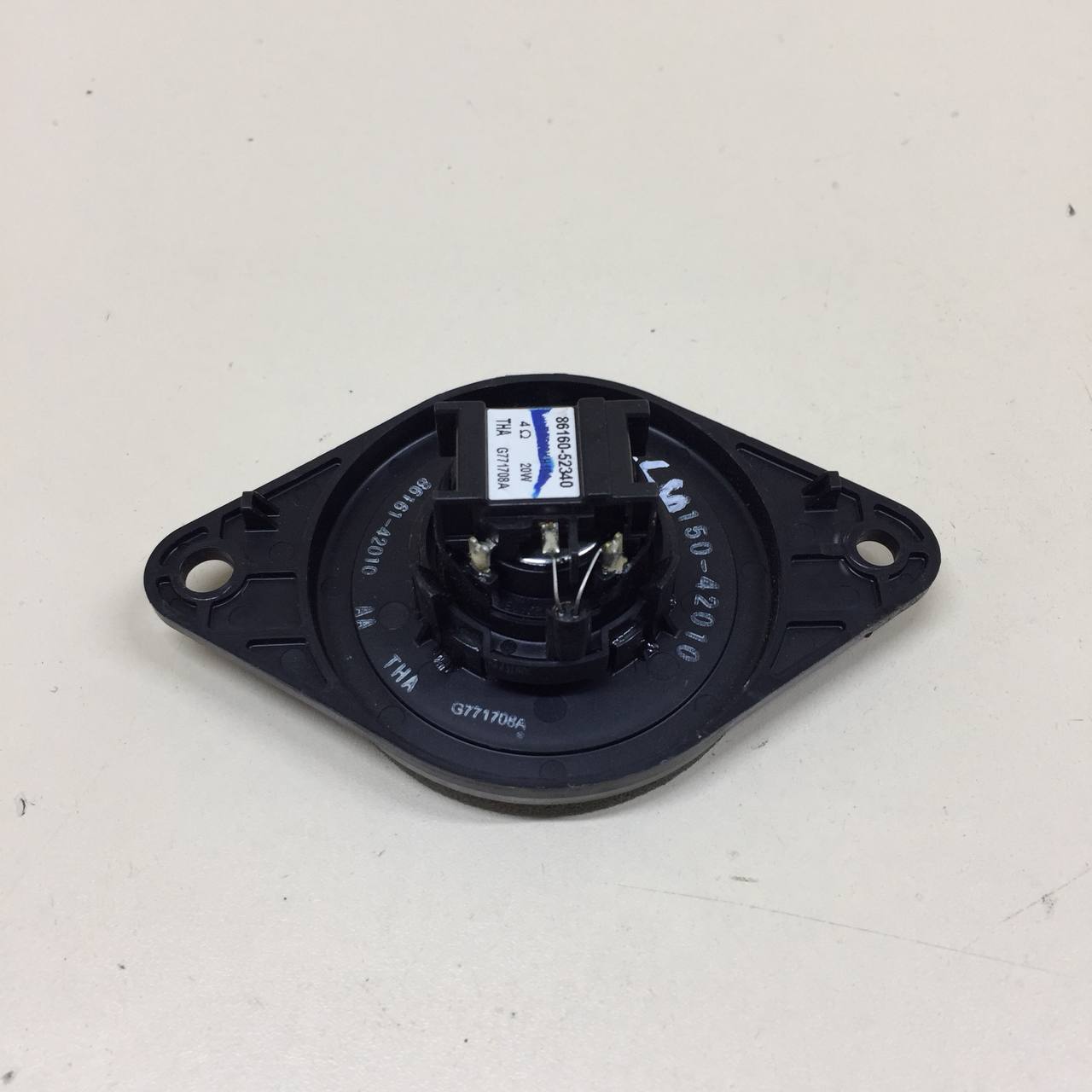 Динамик Toyota Rav 4 (XA50) 2018>