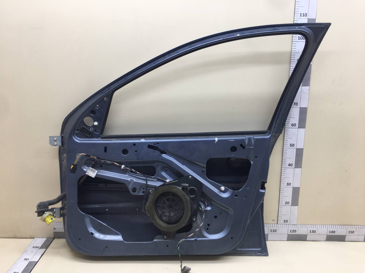 Дверь передняя правая Peugeot 206 1998-2012