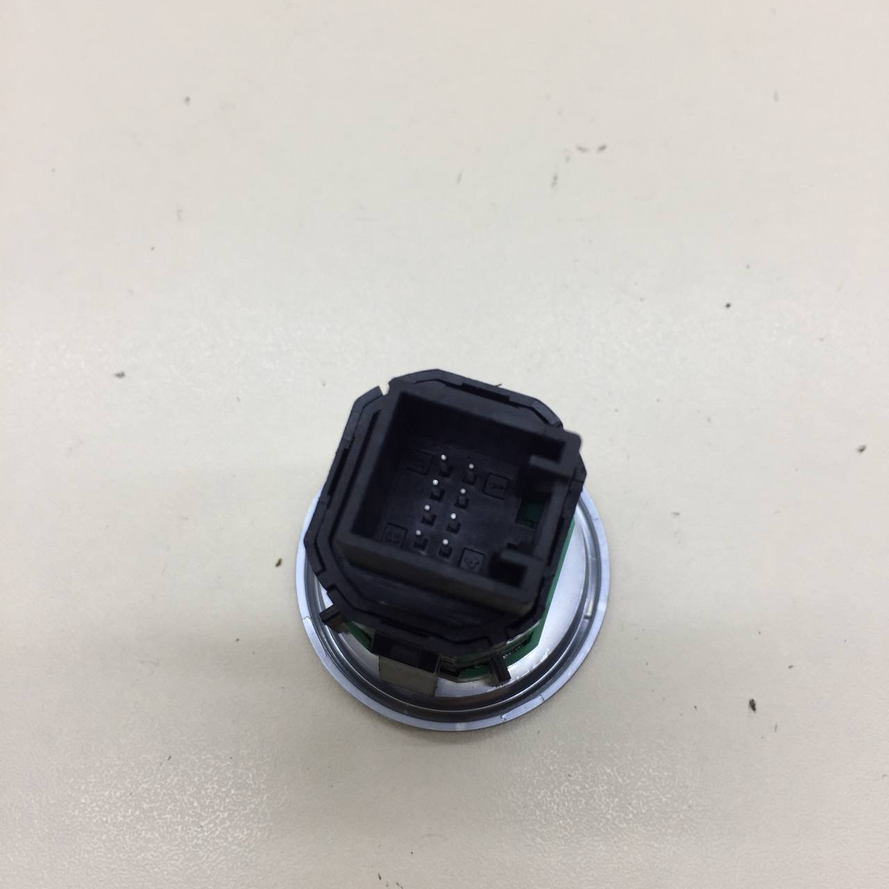 Кнопка запуска двигателя Haval H6 2014-2020