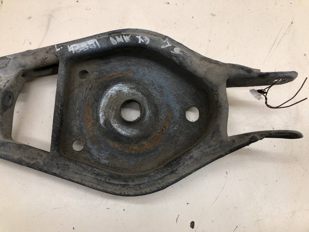 Рычаг задний поперечный BMW X3 E83 2004-2010