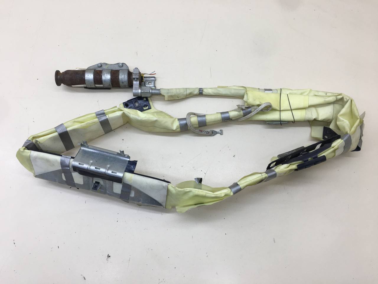 Подушка безопасности боковая (шторка) Chrysler 300С (LX) 2004-2011