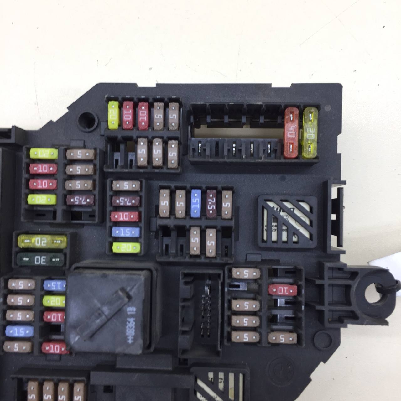 Блок предохранителей BMW 7-Series F01,F02  2008-2015