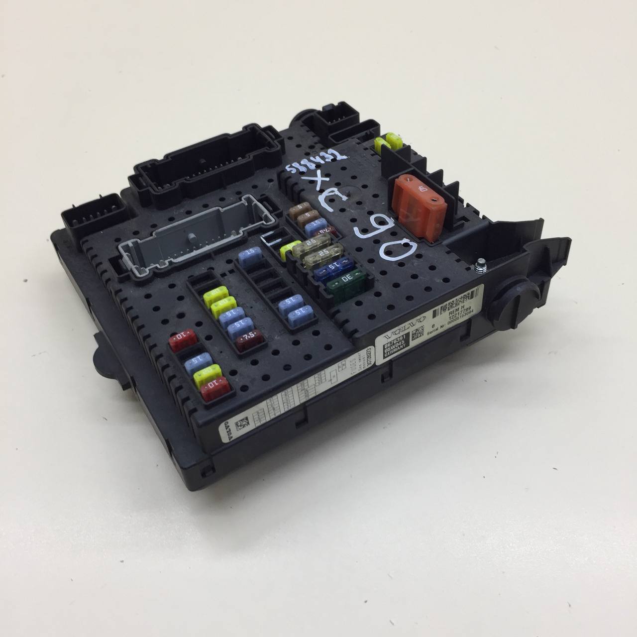 Блок предохранителей Volvo XC90 2002-2015