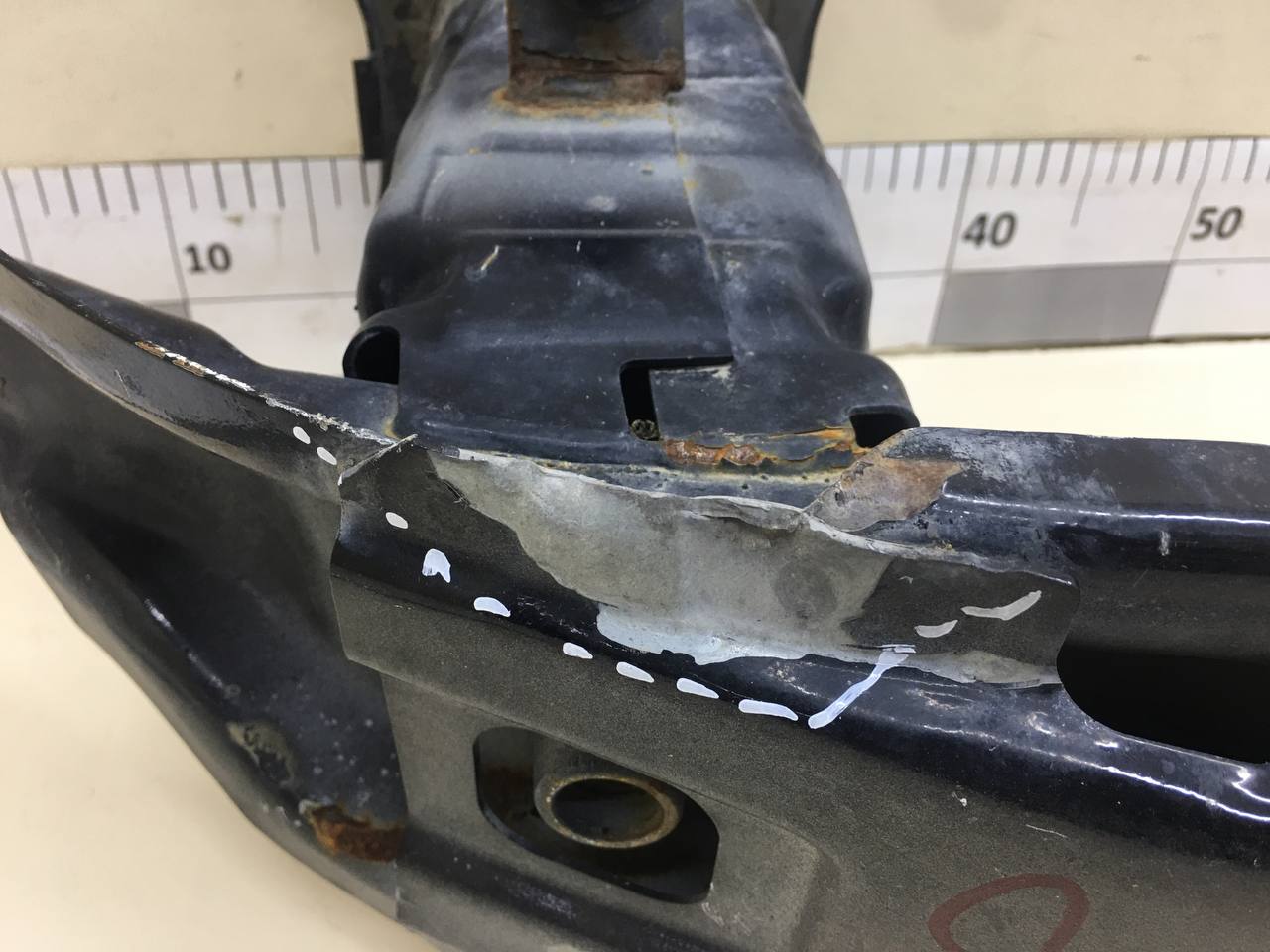 Усилитель переднего бампера Ford Kuga (CBS) 2012>