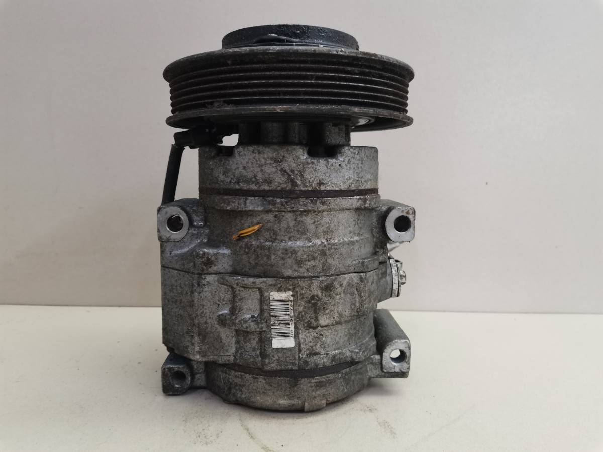 Компрессор системы кондиционирования Toyota Caldina (T240) 2002-2007