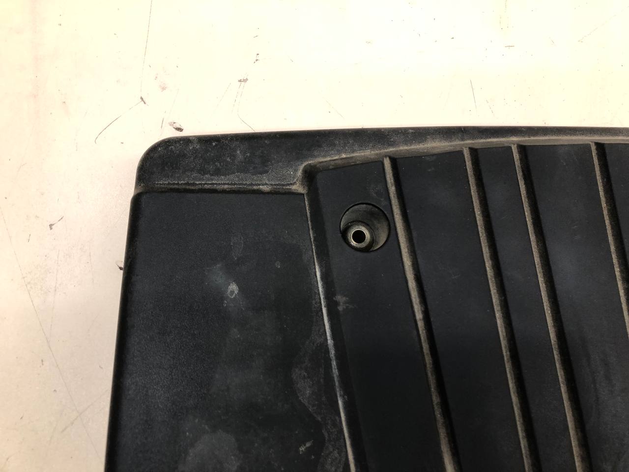 Крышка двигателя декоративная Opel Astra G 1998-2005