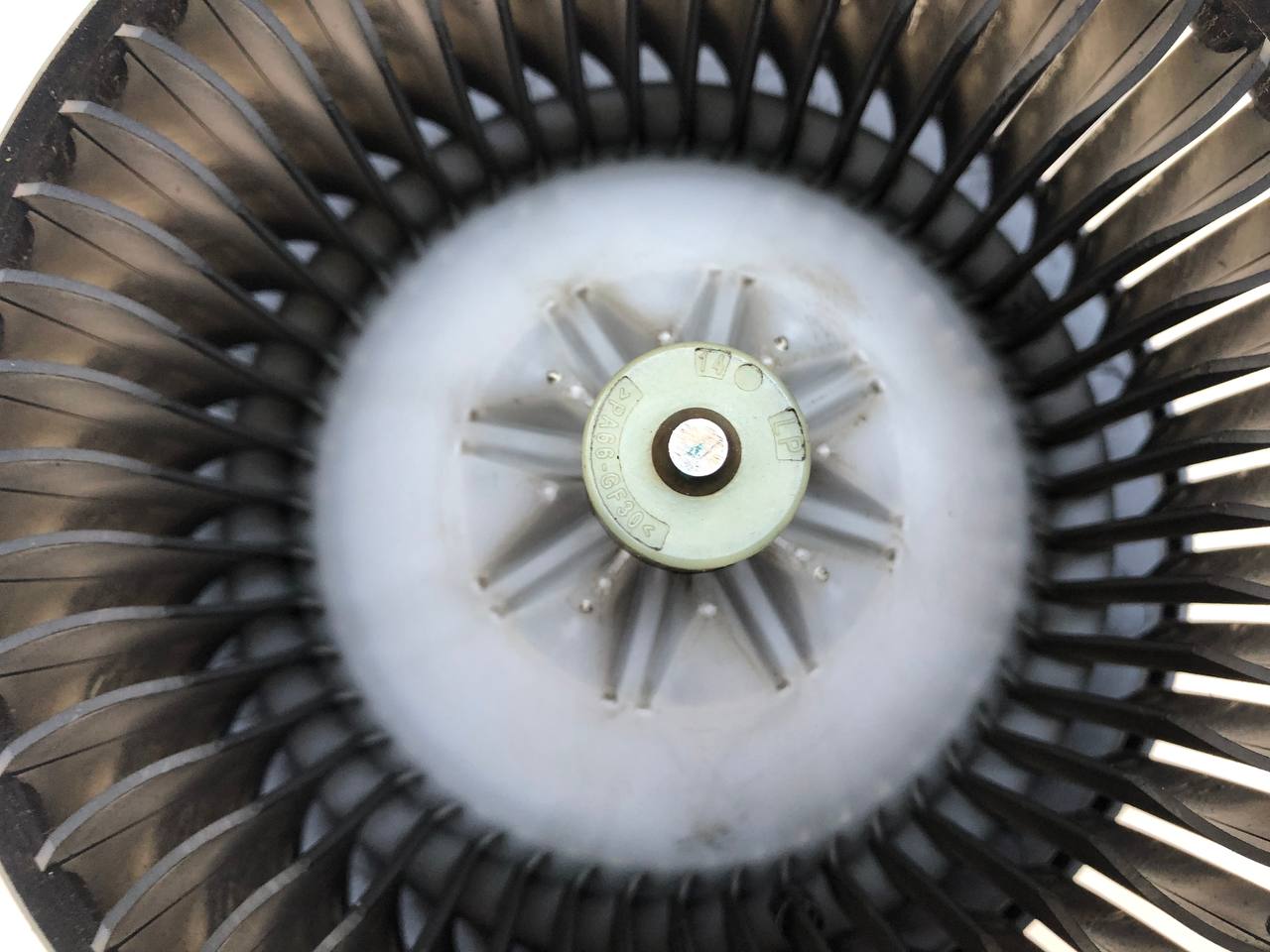 Моторчик отопителя Toyota Hilux 2004-2015