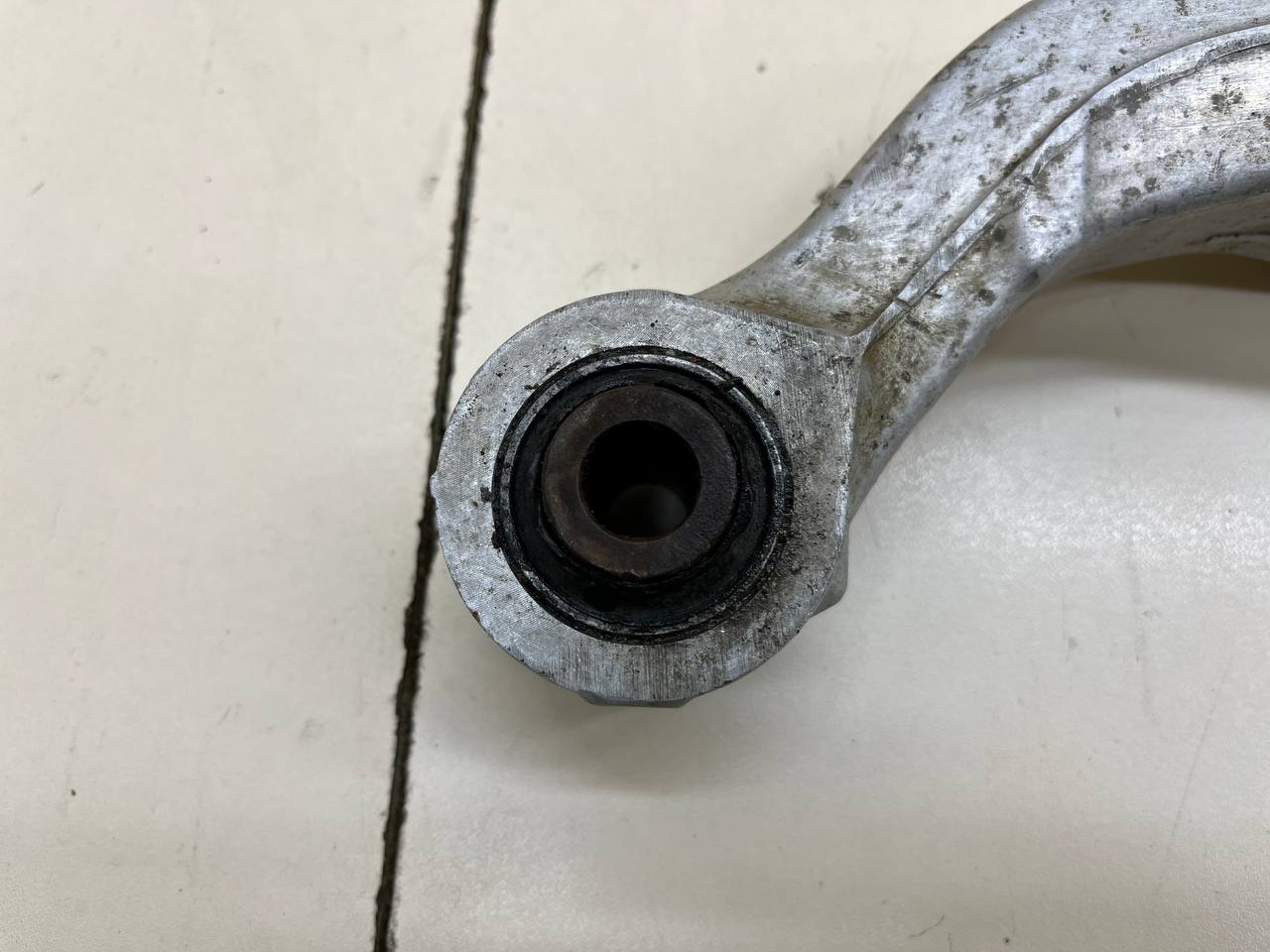 Рычаг задний поперечный Nissan Qashqai (J10) 2006-2013