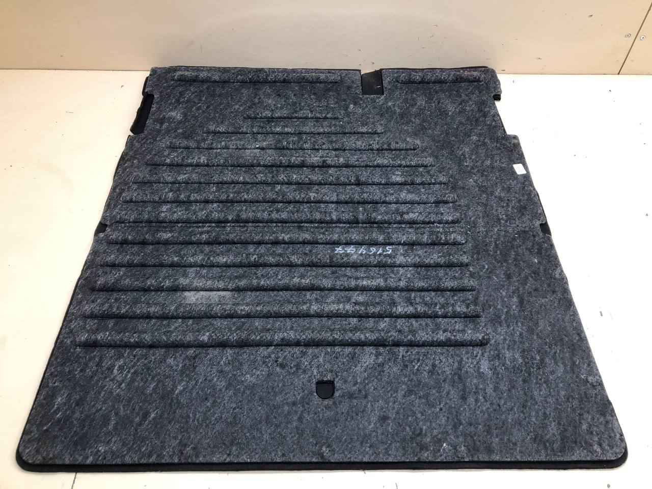 Пол багажника Lada Vesta 2015>