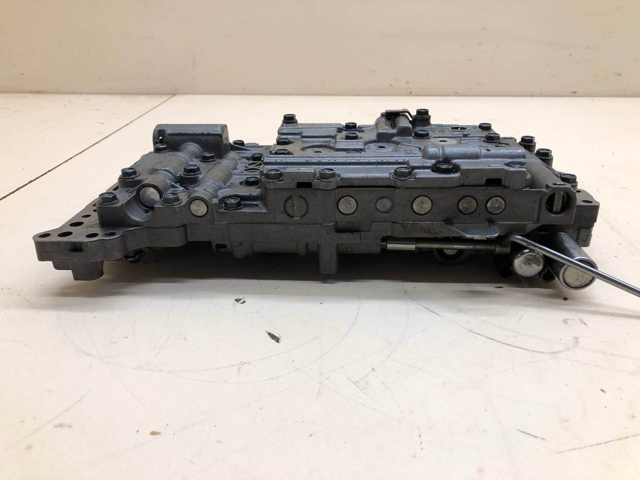 Блок клапанов Lexus GS 300/400/430 (S190) 2005-2011