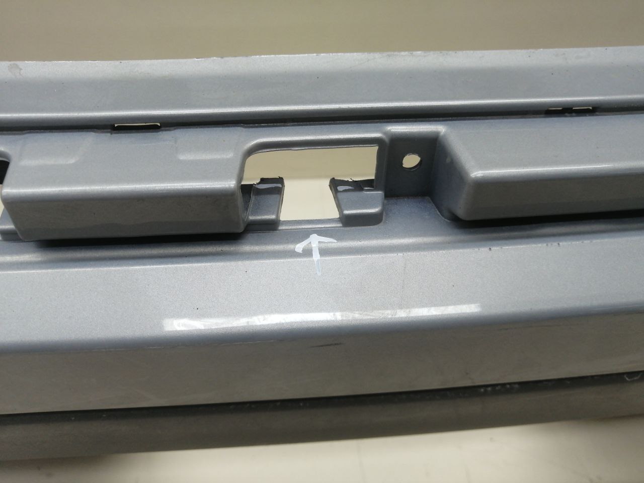 Бампер задний Land Rover Range Rover Evoque  2018>