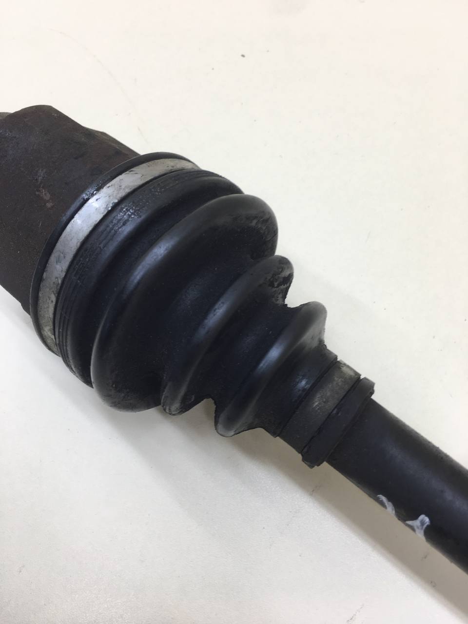 Полуось задняя Renault Koleos (HY) 2008-2016