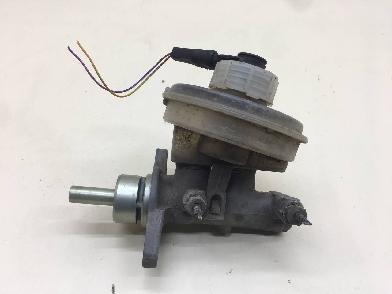 Цилиндр тормозной главный Chevrolet Niva 2009-2020