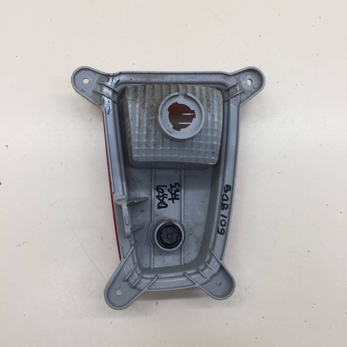 Фонарь задний в бампер правый Kia Picanto (TA) 2011-2017