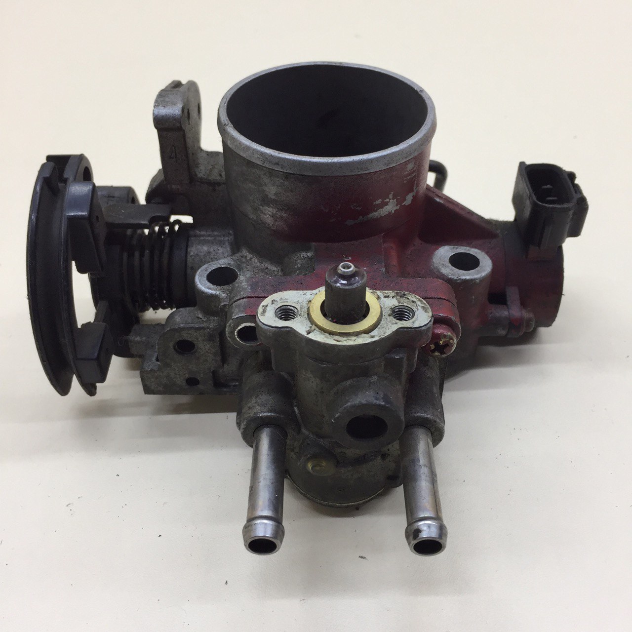 Заслонка дроссельная механическая Toyota Camry (SV30) 1990-1994