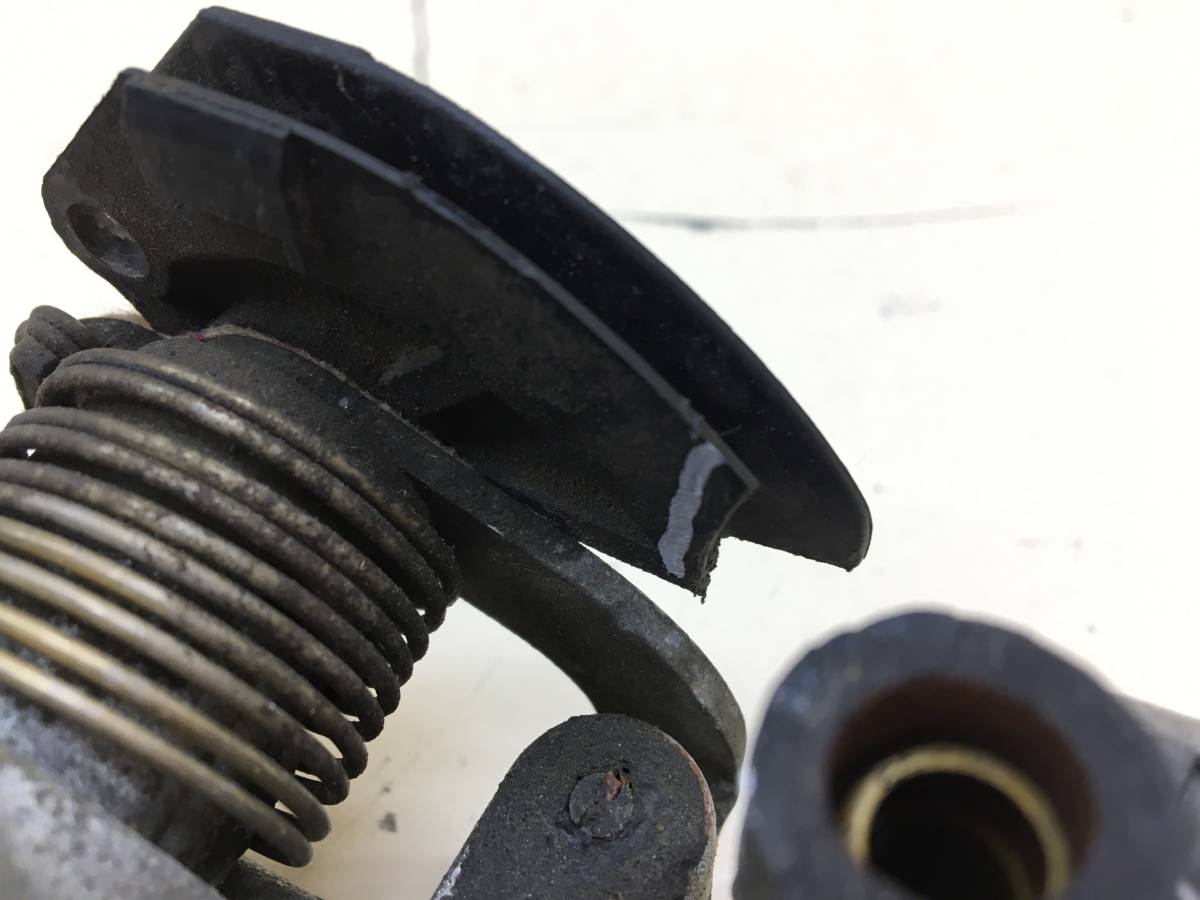 Заслонка дроссельная механическая Chevrolet Niva 2002-2009