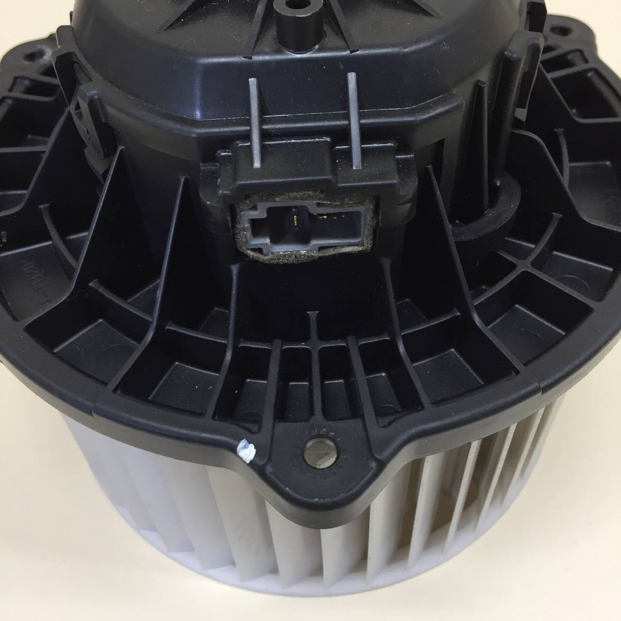 Моторчик отопителя Kia Ceed (JD) 2012-2018