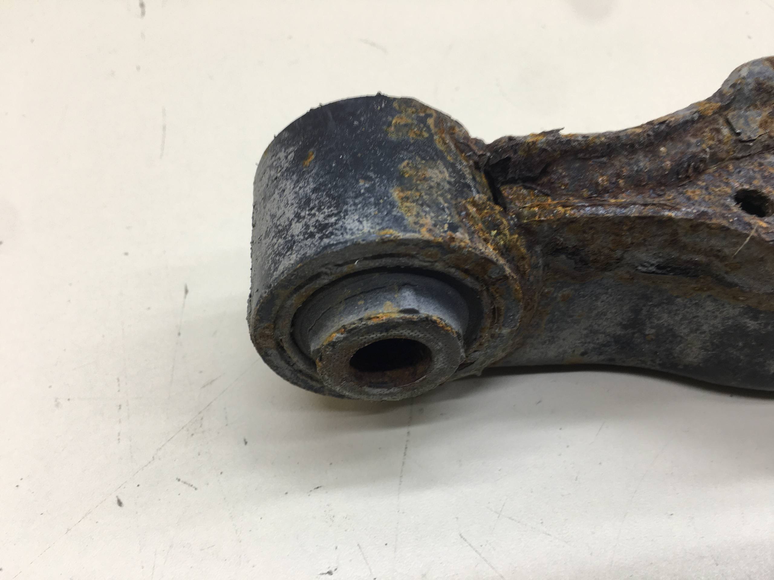 Рычаг задний нижний Nissan Qashqai (J11) 2014>