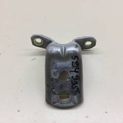 Петля двери передней правой верхняя Nissan Maxima (a36) 2015-2023