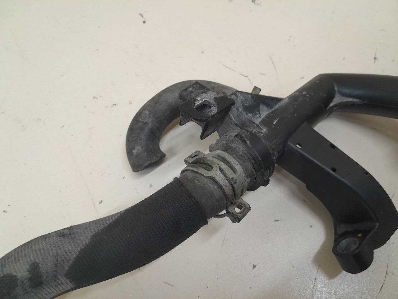 Трубка системы охлаждения Citroen Grand C4 Picasso 2006-2014