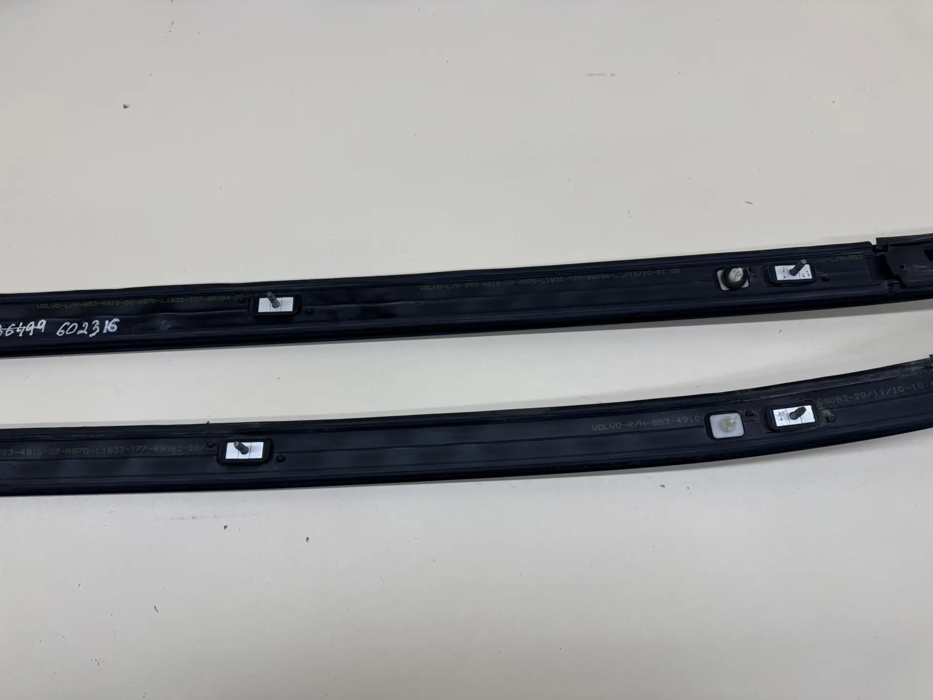 Рейлинг боковой Volvo XC60 2008-2017