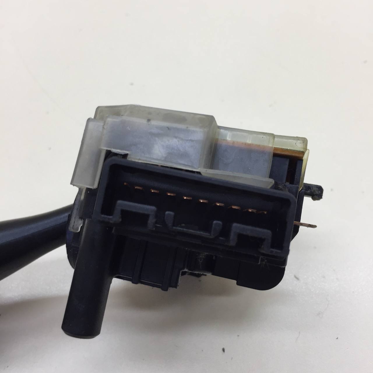 Переключатель стеклоочистителей Toyota Corolla E120 2001-2007