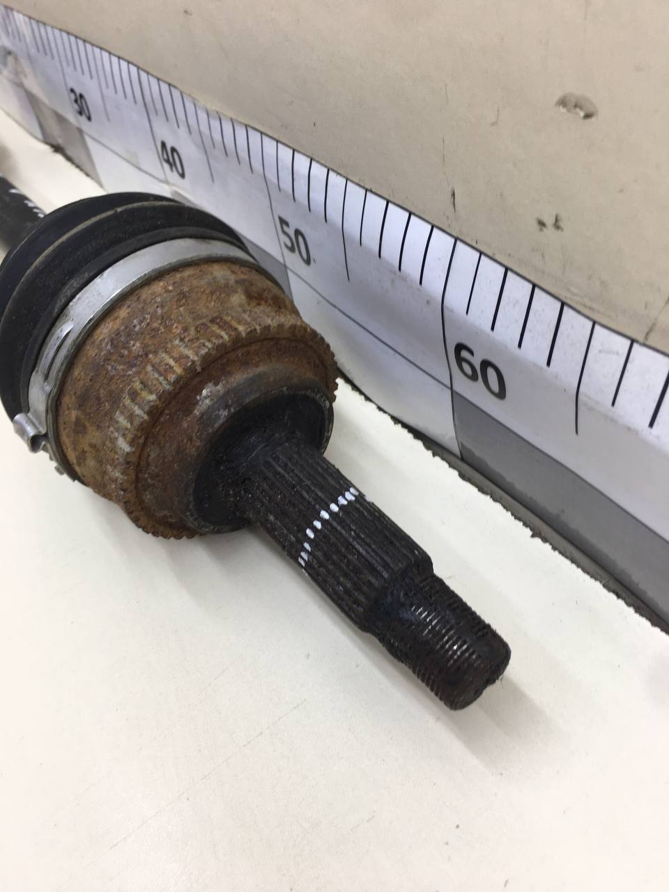 Полуось передняя левая Geely Emgrand EC7 2008>