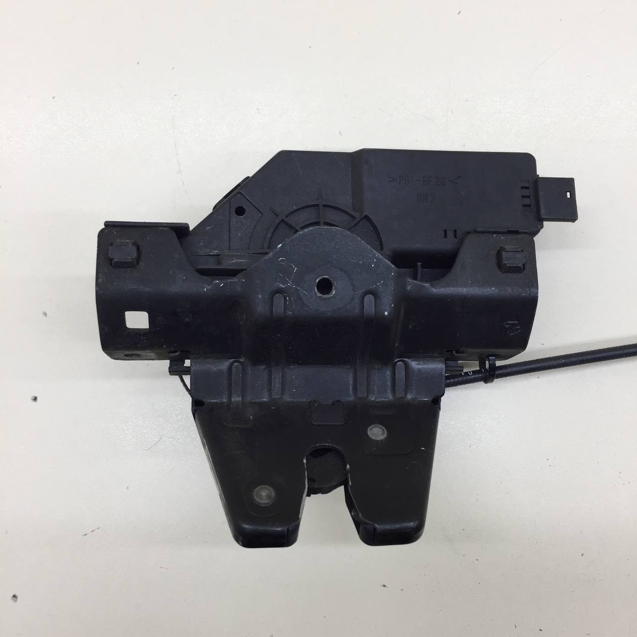 Замок багажника BMW 3-series E46 1998-2005