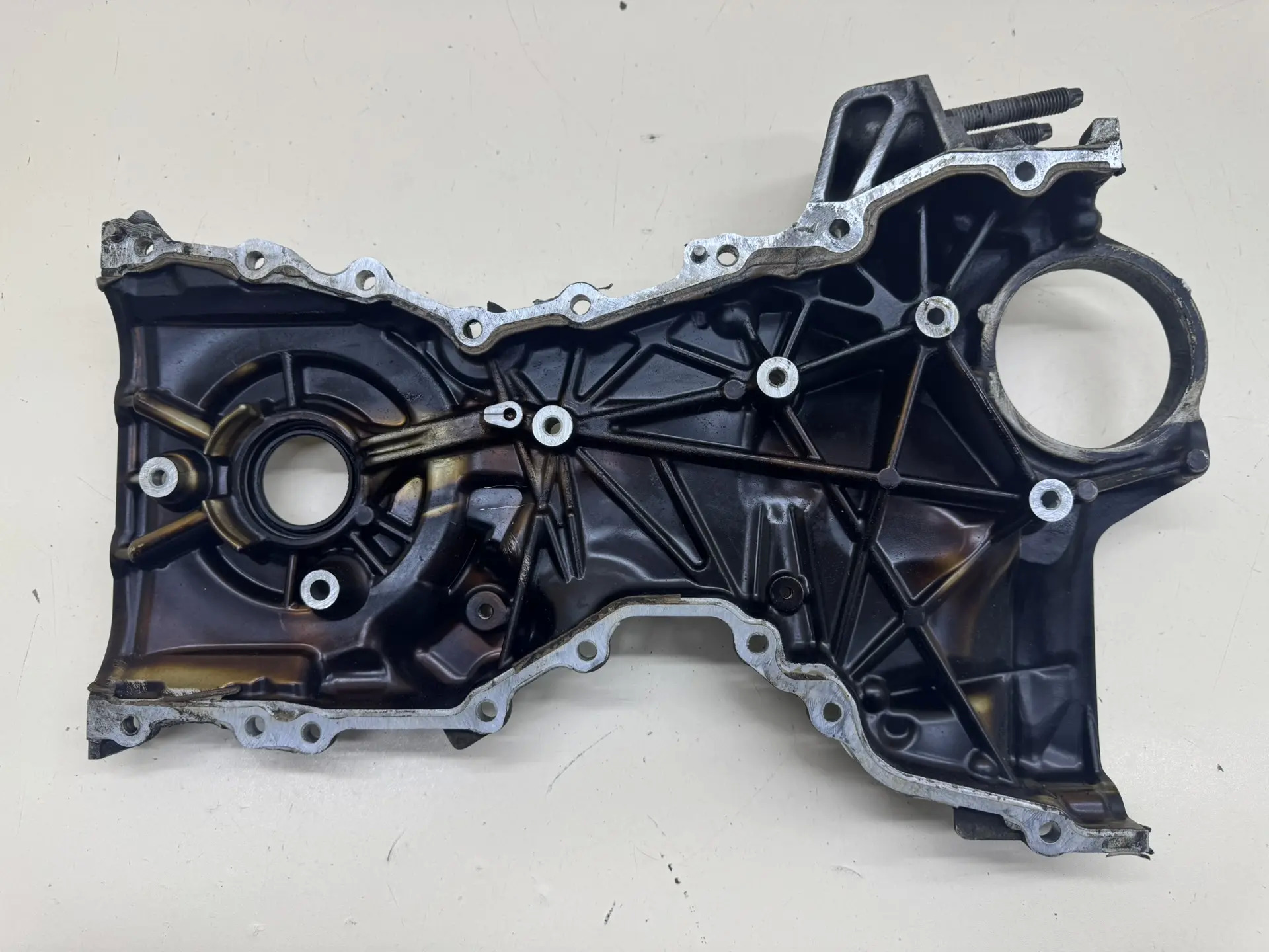 Крышка двигателя передняя Mazda CX-5 (KE) 2011-2017