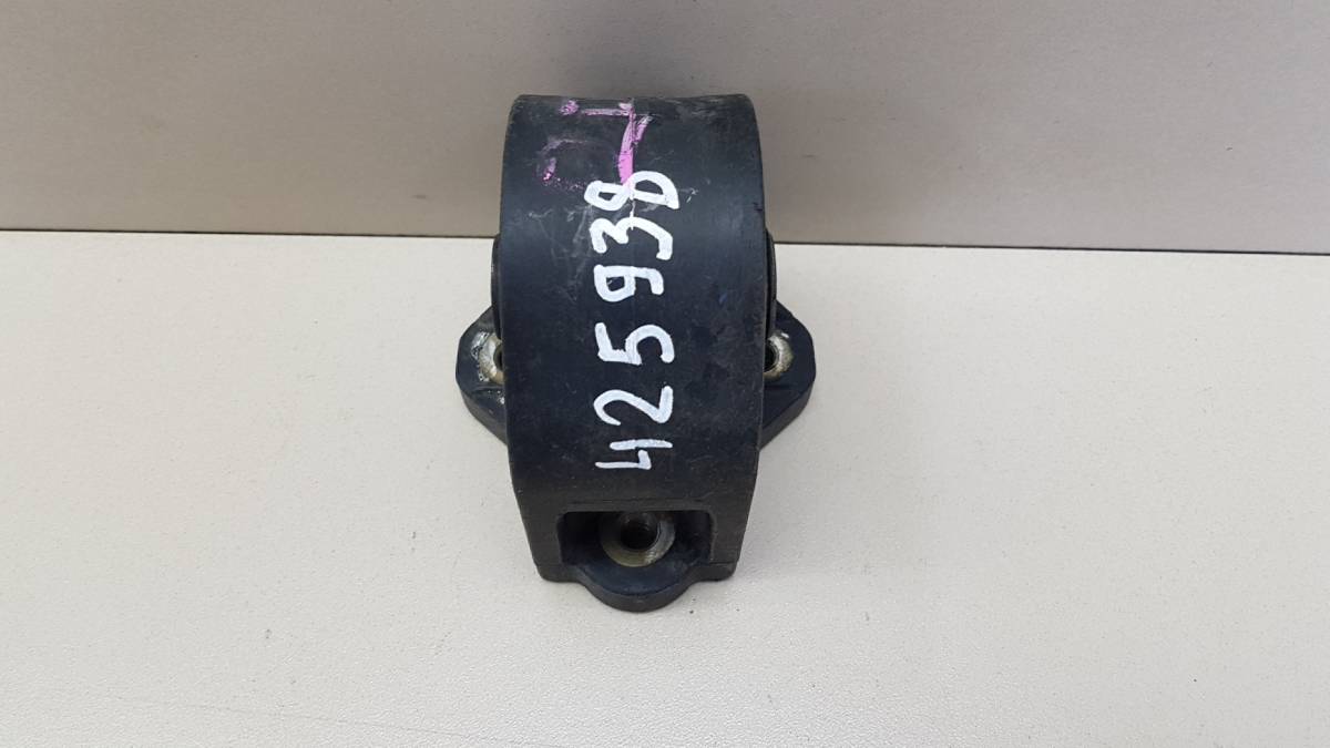 Опора двигателя задняя Honda Stepwgn 2001-2005