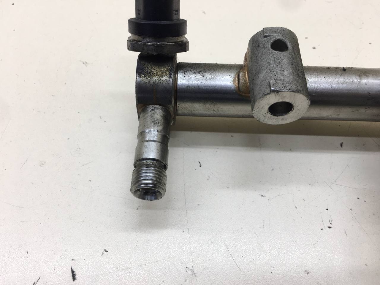 Рейка топливная (рампа) Jaguar XF 2007-2015