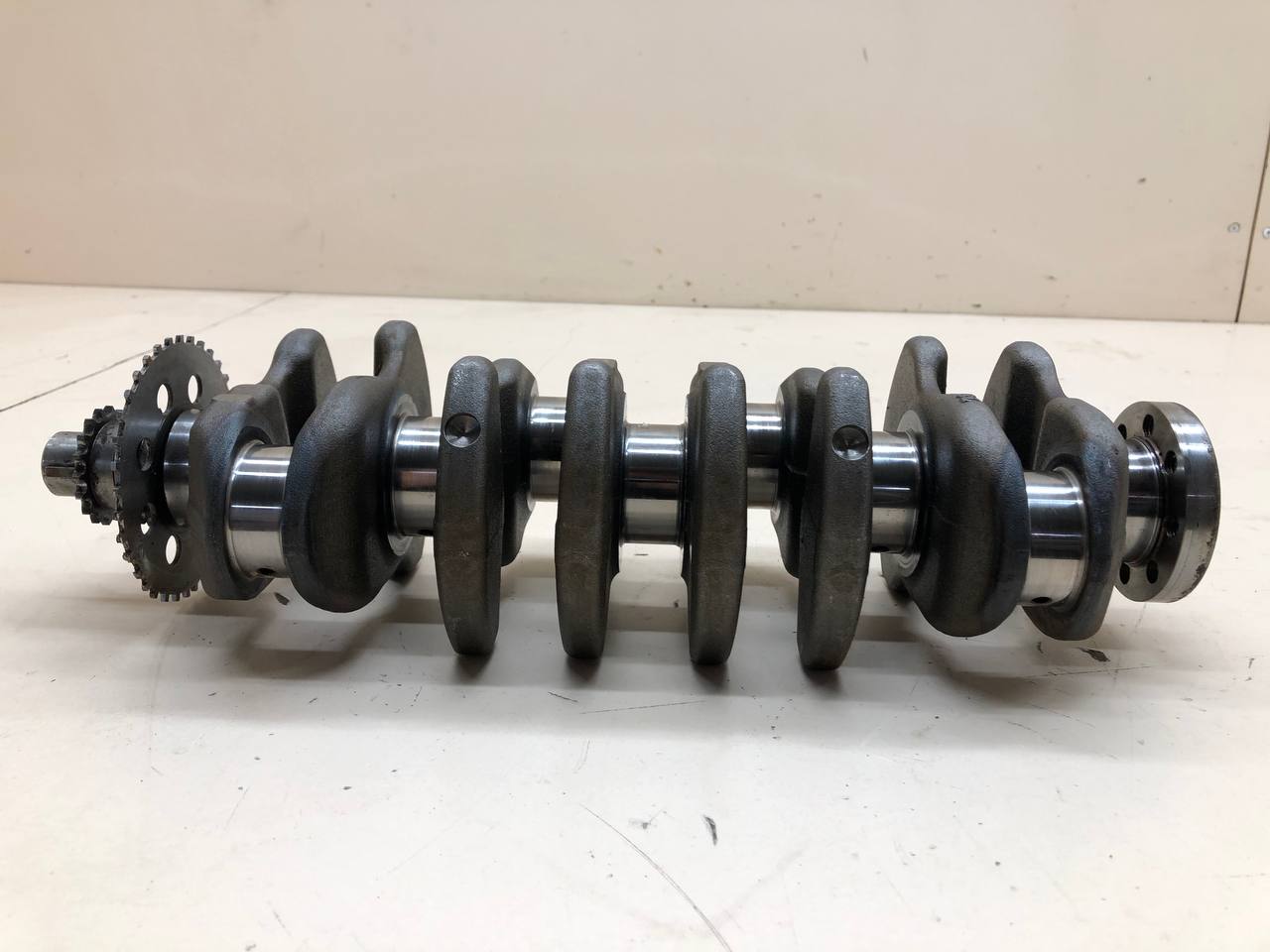 Коленвал Toyota Rav 4 (XA40) 2013-2019