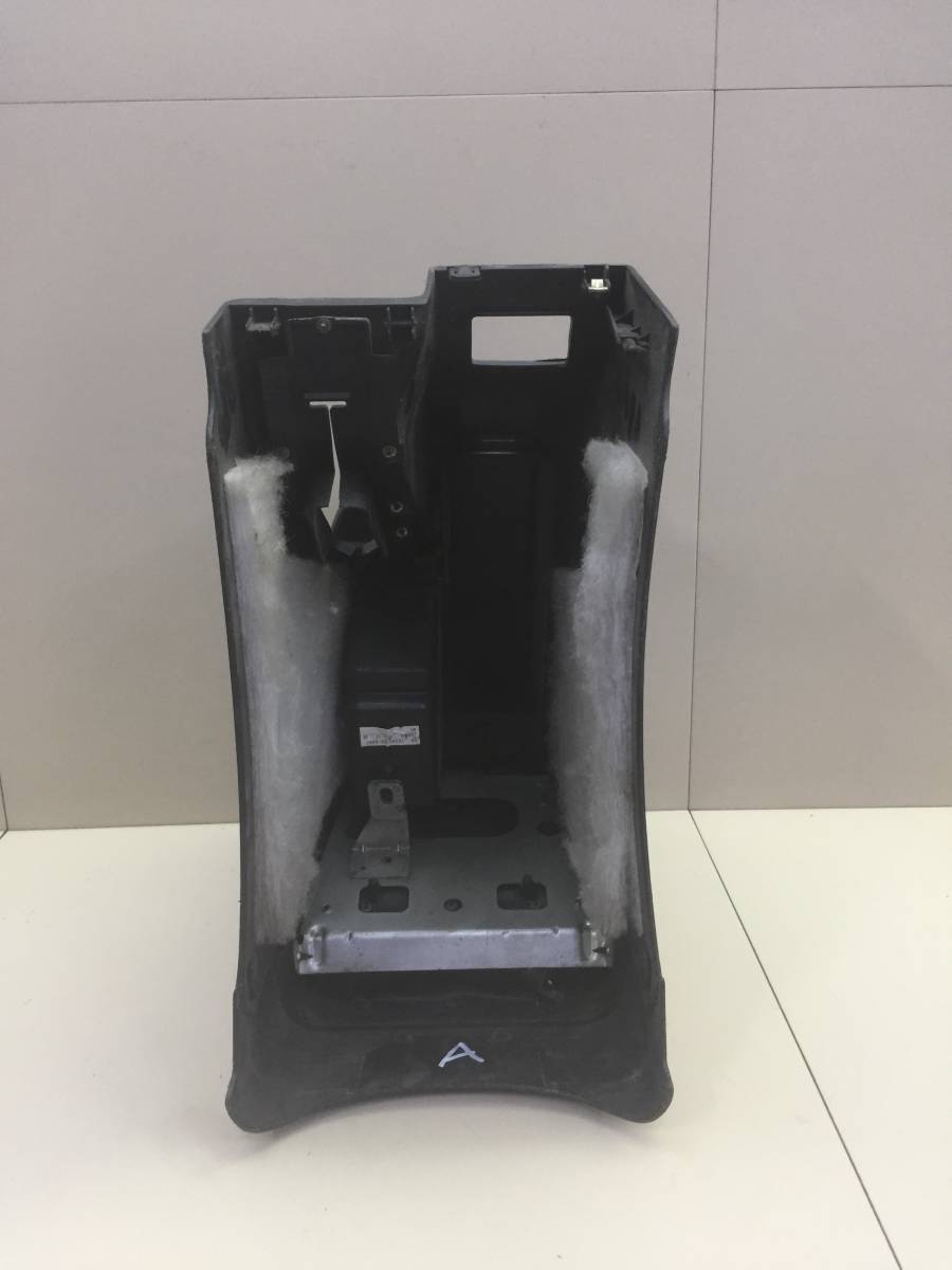 Подлокотник Great Wall H3 2010-2016