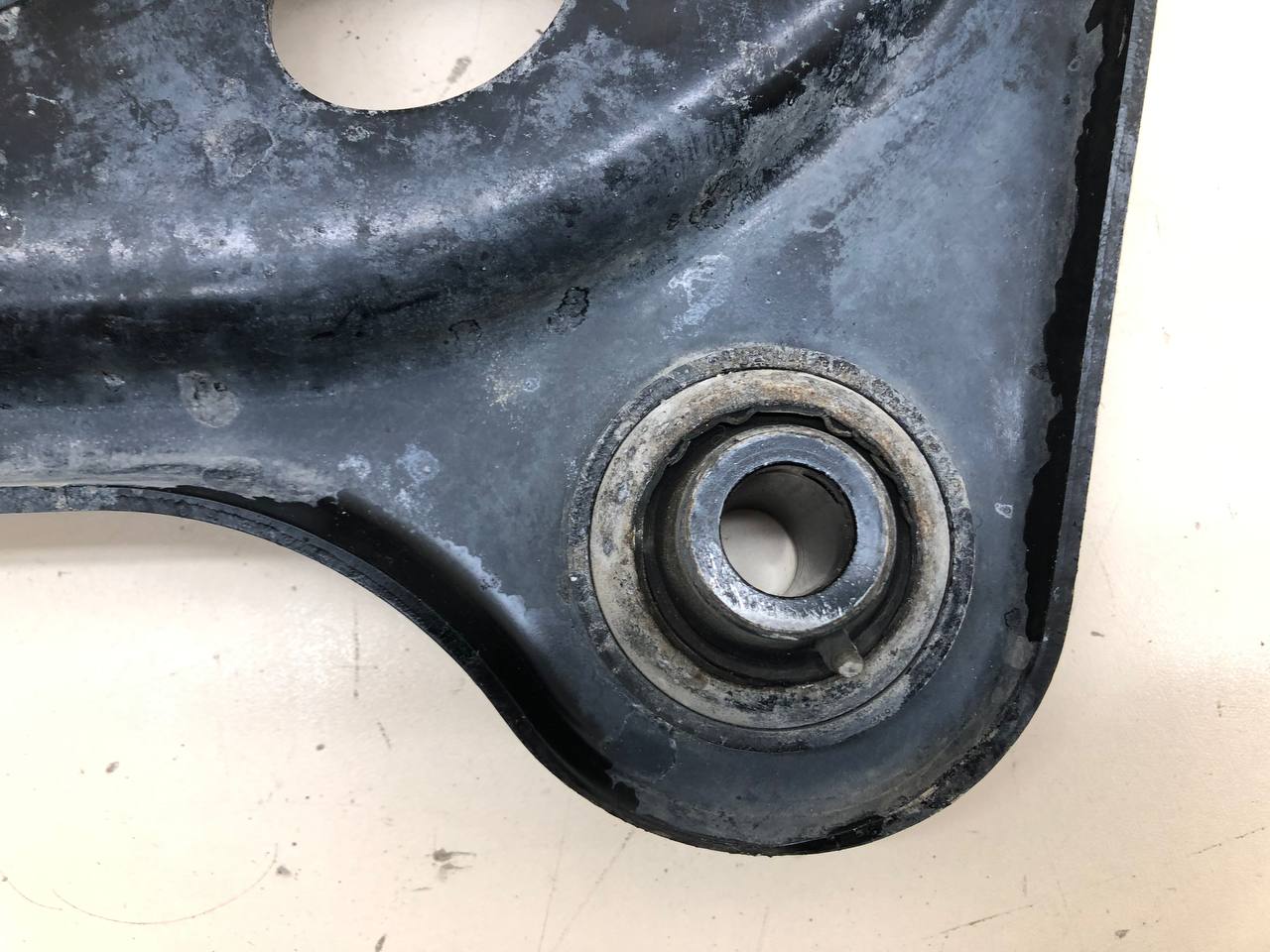 Рычаг передний правый Citroen C3 2009-2016