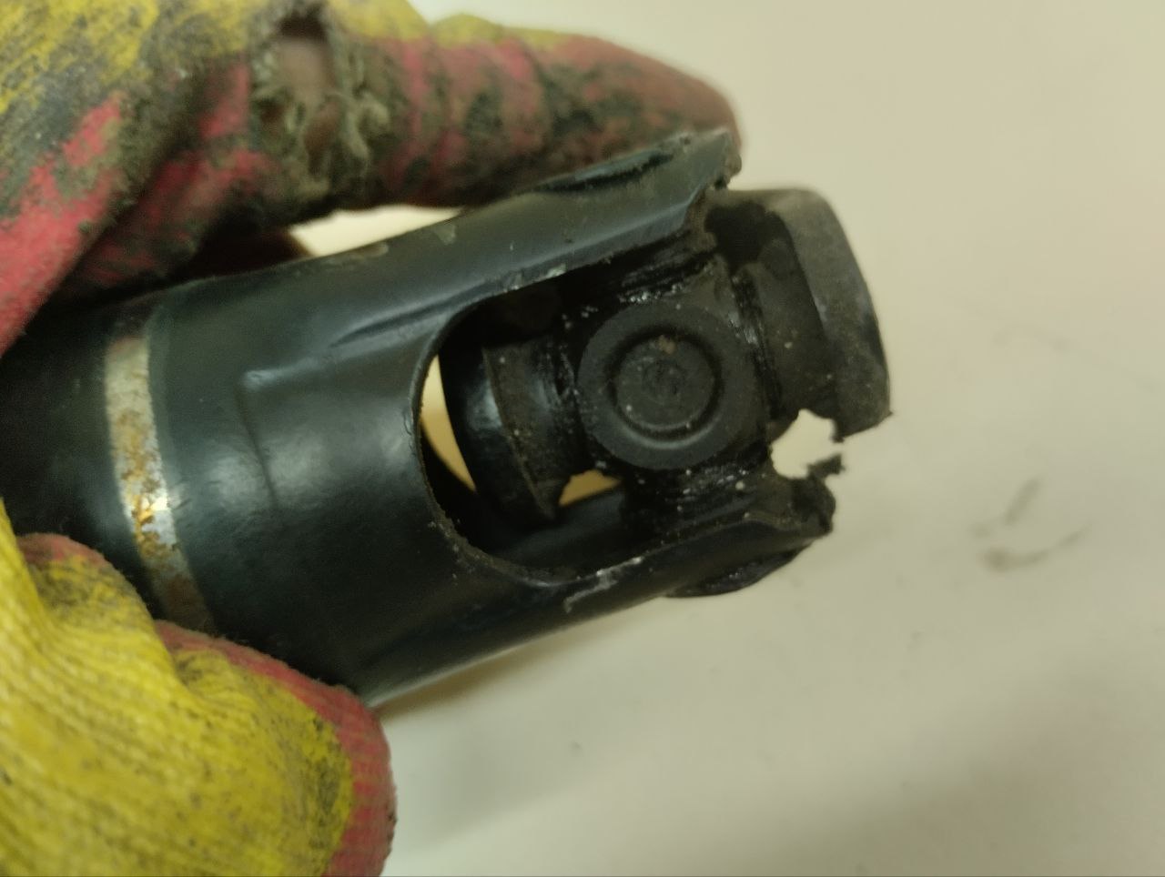 Кардан рулевой Chevrolet TrailBlazer (GMT360) 2001-2010