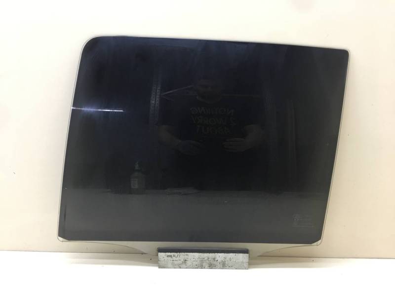 Стекло двери задней левой Daewoo Nexia (N150) 2008-2016