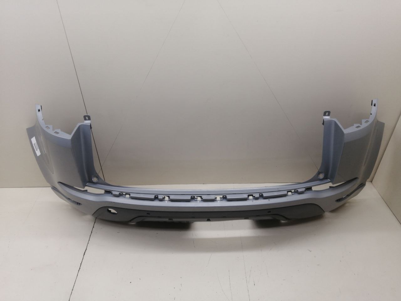 Бампер задний Land Rover Range Rover Evoque  2018>