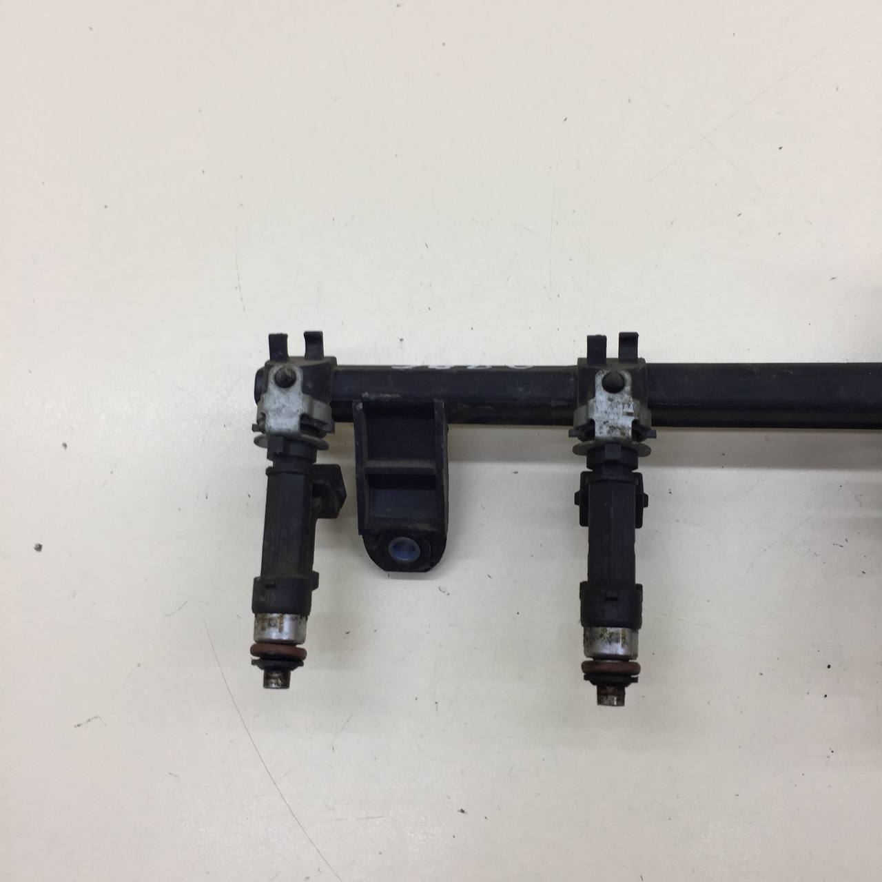 Рейка топливная (рампа) Renault Symbol (1) 2001-2008