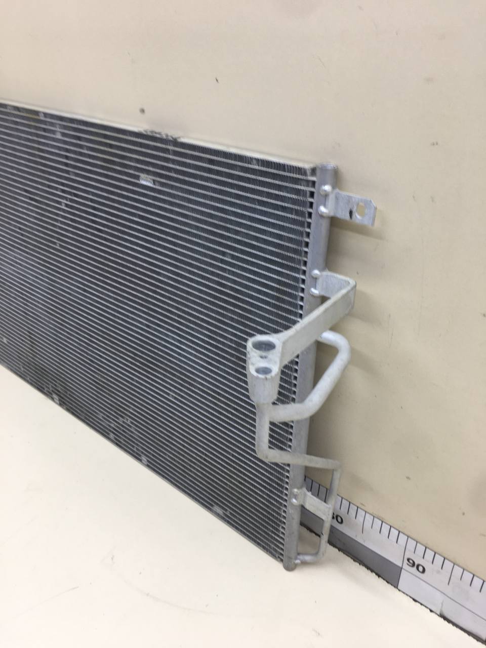 Радиатор кондиционера (конденсер) Changan UNI-T 2023>