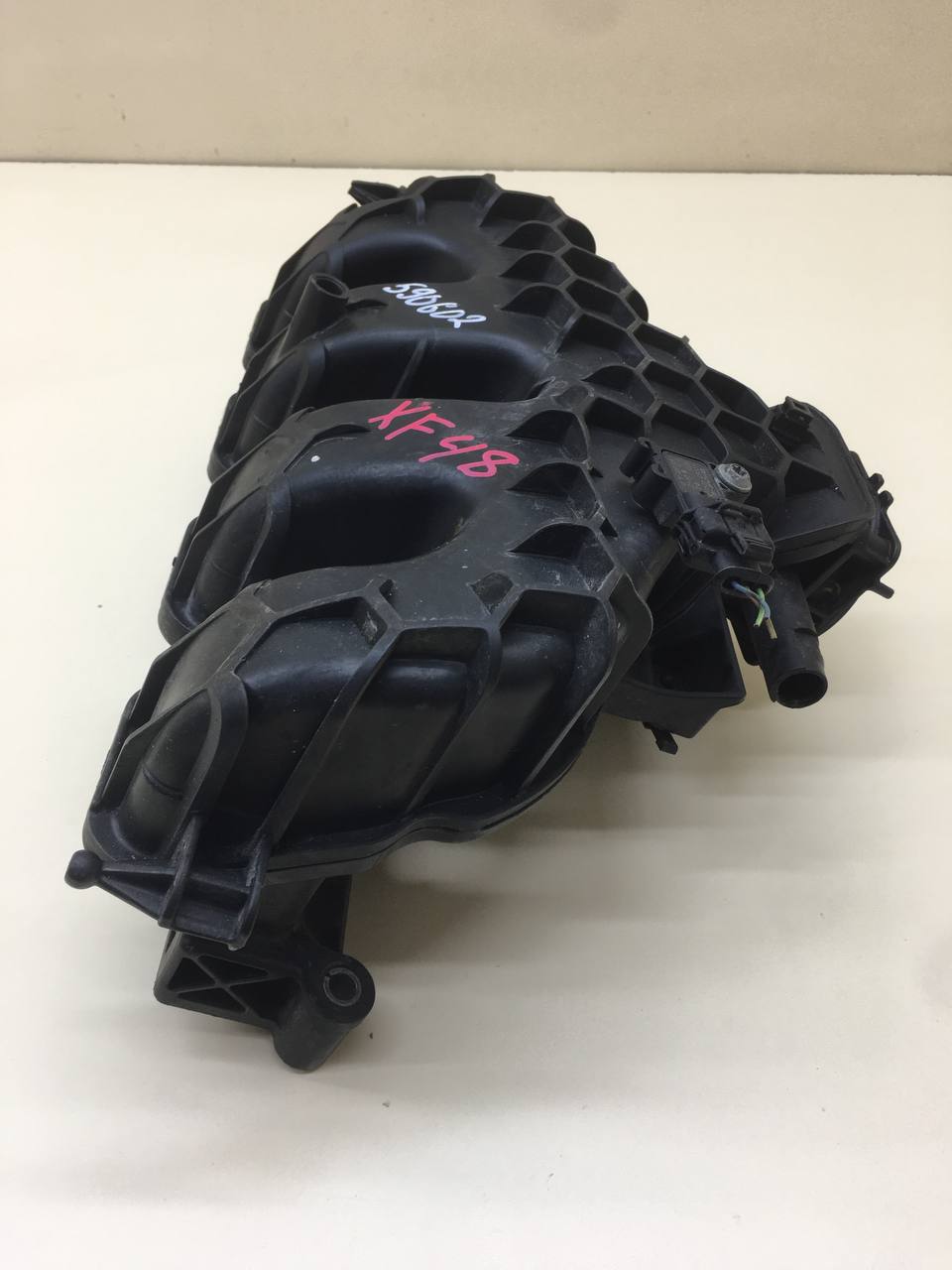 Коллектор впускной Jaguar XF 2007-2015