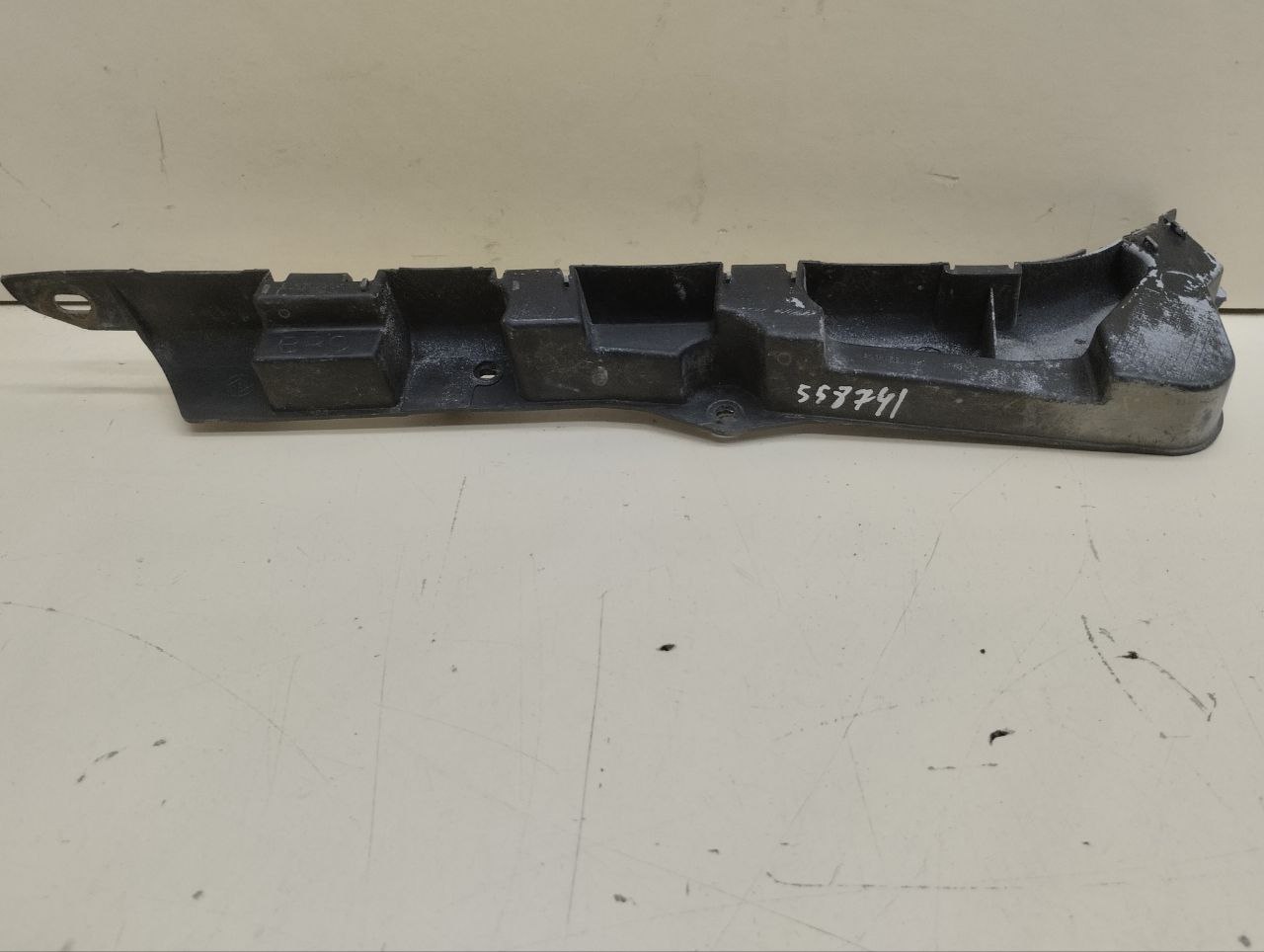 Кронштейн заднего бампера левый Renault Symbol (2) 2008-2012